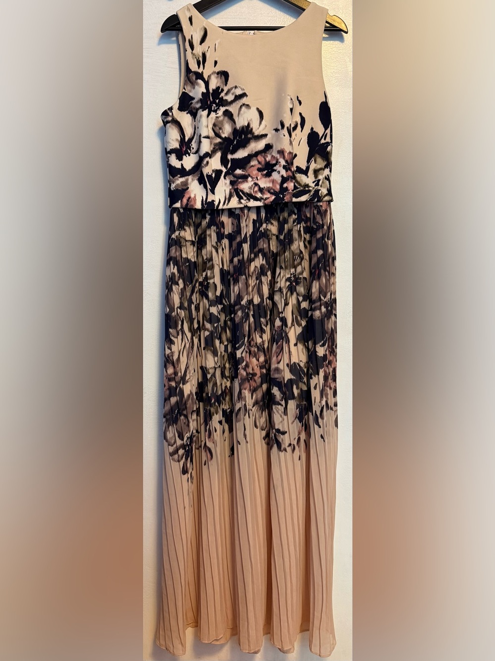 Floral Pleated Maxi Dress